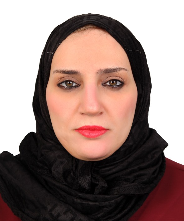 Safa Abudaya، معلمة صف